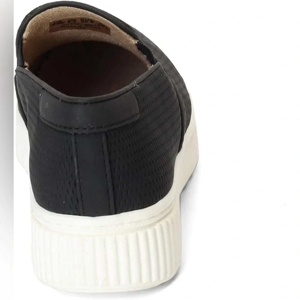 🖤🖤 Naturalizer Women Tia Platform Slip On Fashion Sneaker Size 8M
